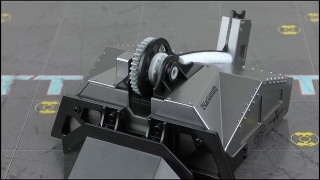 BATTLEBOTS Hexbug Rivals Bite Force & Blacksmith Review | Votesaxon07