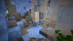 НУБ ВЫЖИВАЕТ НА 1 ЧАНКЕ С МОНСТРАМИ В МАЙНКРАФТ ! НУБИК ПРОТИВ ТРОЛЛИНГ ЛОВУШКА MINECRAFT Дак Плей