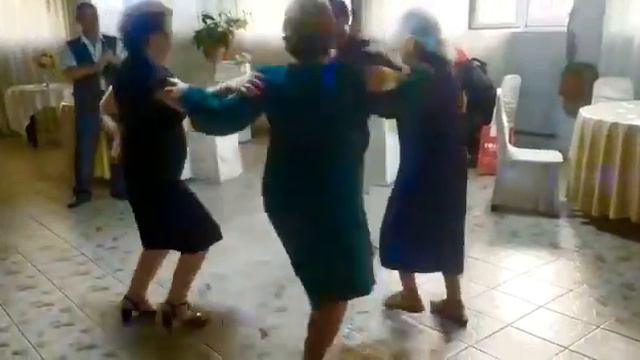 С юбилеем 90 лет маме.Желаю здоровья,сил и прекрасного настроения.￼ смотреть онлайн