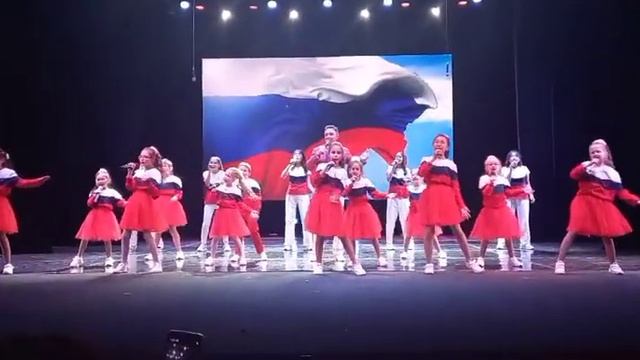 Вокальный ансамбль "Сюрприз" -Моя Россия смотреть онлайн