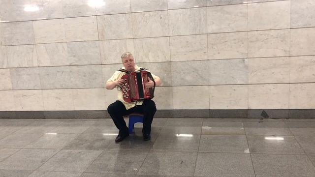 Танго из к/ф ,,Запах женщины ‘’(кавер).Исполняет Владимир Захаров смотреть онлайн