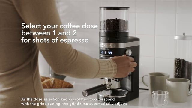 KitchenAid® Burr Coffee Grinder: Ground Beans for Espresso Coffee смотреть онлайн