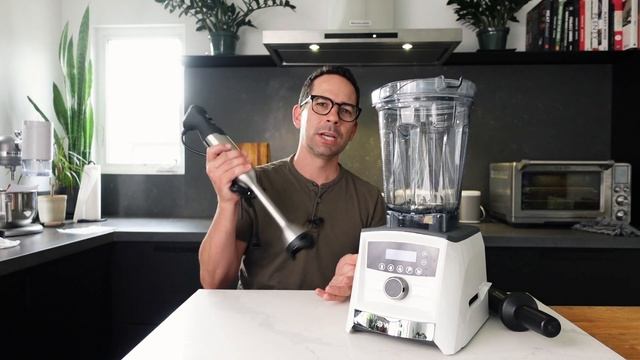 Vitamix 3500 Blender Vs Vitamix Immersion Blender Smoothie Test смотреть онлайн