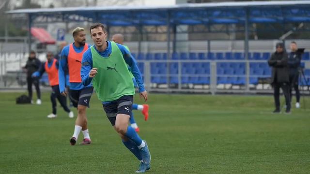 Первая тренировка после сборов 👀 смотреть онлайн