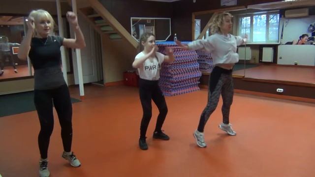 Zumba Gold/24 min #workout #zumba #zumba #fitness #zumbagold #zumbahome #zumbaclass #zumbadance смотреть онлайн