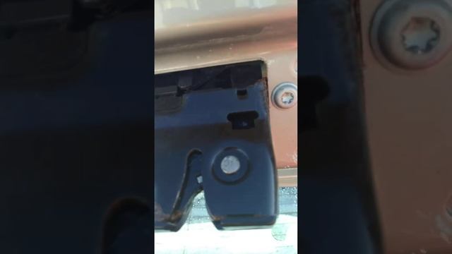 Ремонт багажников и замков