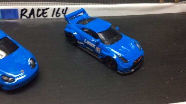 Diecast Drag Racing - 2023 FDS - Day 16 - The Champ is Here!!! - Porsche 911 GT3 vs Ford GT смотреть онлайн