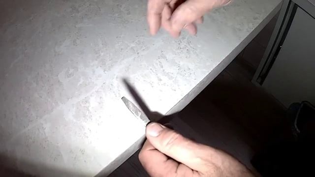 Как защитить столешницу от воды? Клеим кромку, продлеваем жизнь кухонной мебели. смотреть онлайн