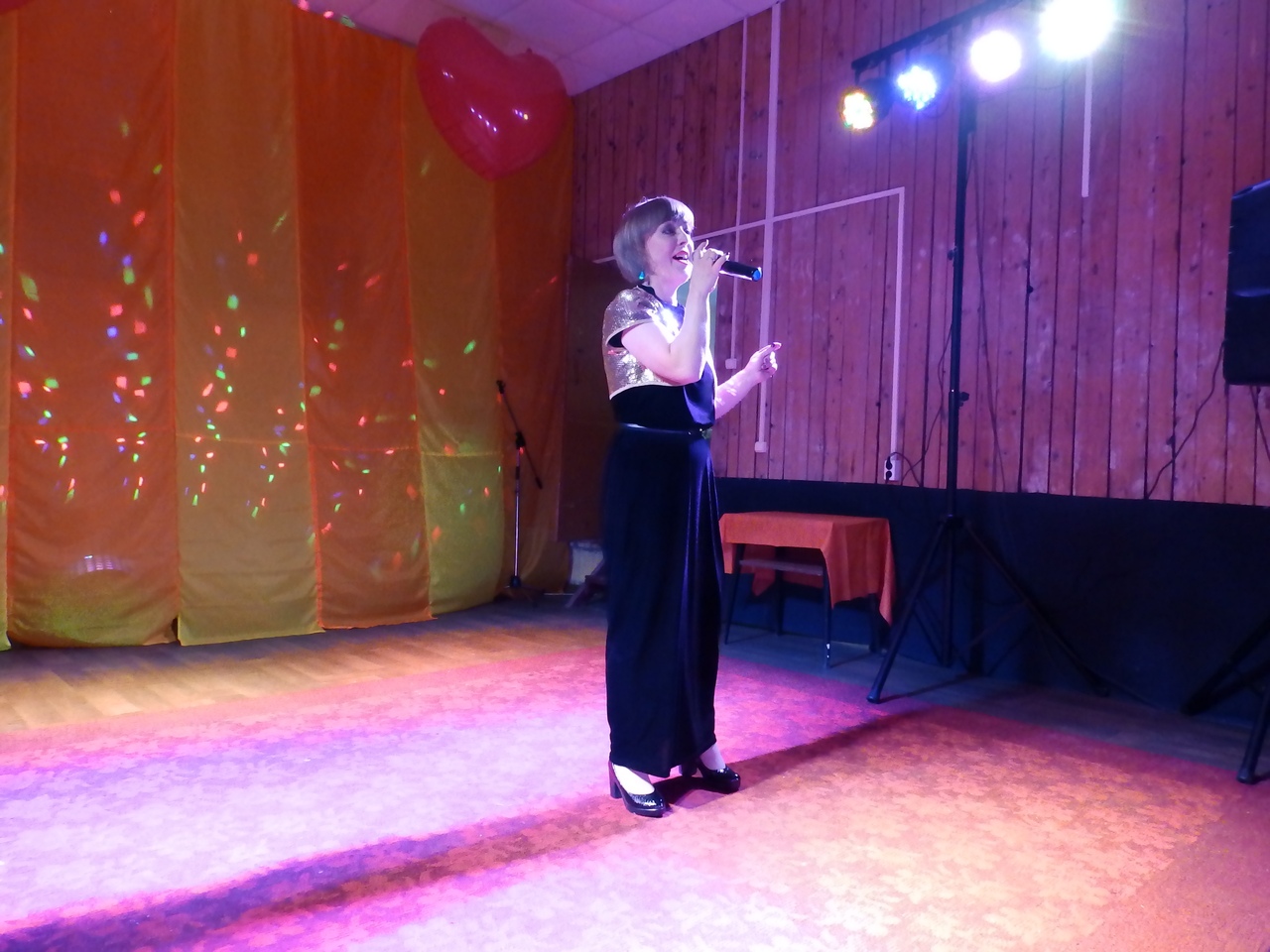 Светлана Лучик. Наш сосед. смотреть онлайн