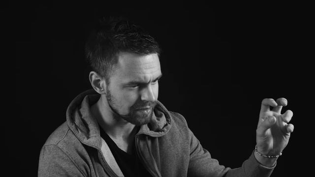 Johannes Hansen - FYF Outtakes - Använd din frustration för att sätta mål смотреть онлайн