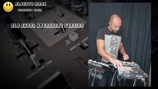 Old Skool Breakbeat Session with Korg Emx1 and Boss sp555 смотреть онлайн