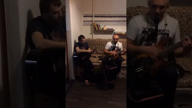 Юрий Яровой в Kotiki Hostel Moscow смотреть онлайн