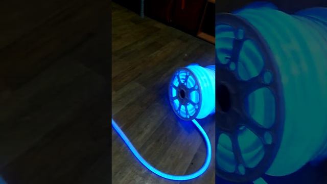 Гибкий Неон 18 мм RGB 220 Вольт смотреть онлайн