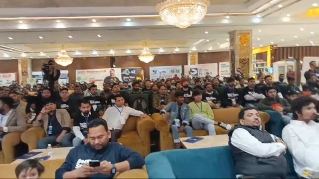Borneo Team ने दिया 3 लोगो को Indonesia जाने का ट्रिप और Free Hardware Course смотреть онлайн