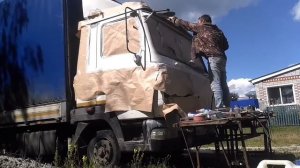 МАЗ Зубренок. покраска рамки лобового стекла, замена рессор.