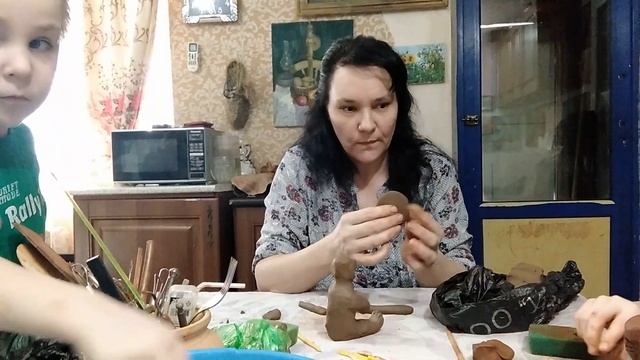 Детский мастер класс. Лепим хлудневскую игрушку. смотреть онлайн