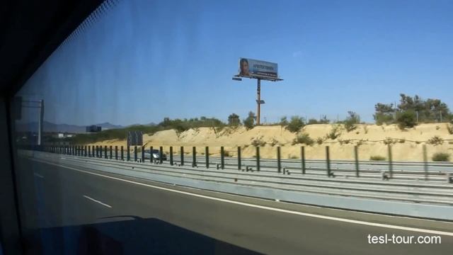 На автобусе из Ларнаки в Никосию (Larnaca-Nikosia bus) смотреть онлайн
