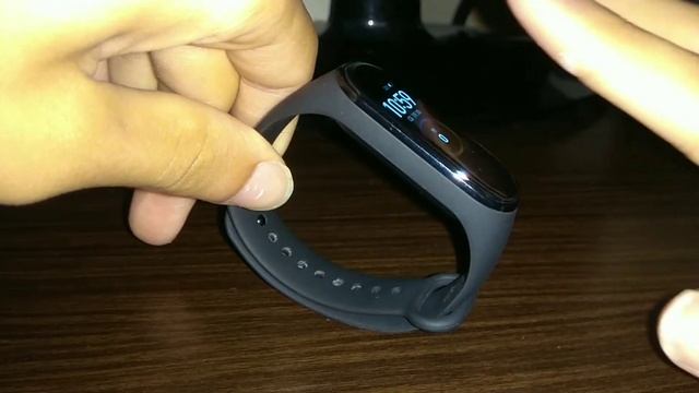 Xiaomi Mi Band 4, умный браслет! смотреть онлайн
