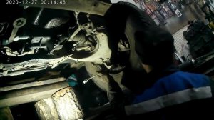 Toyota Hilux Surf KZN185 меняем передний редуктор самостоятельно. Без заморочек.