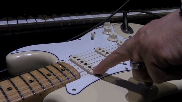 How to set your Pick Up Height - Stratocaster - Single Coils смотреть онлайн