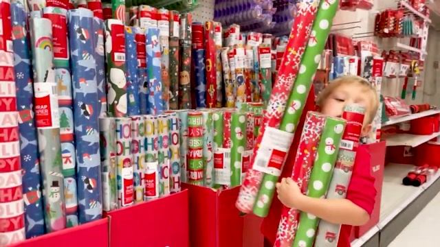 Новогодний шопинг с Матвеем ! Christmas Shopping 2020 @target ! смотреть онлайн