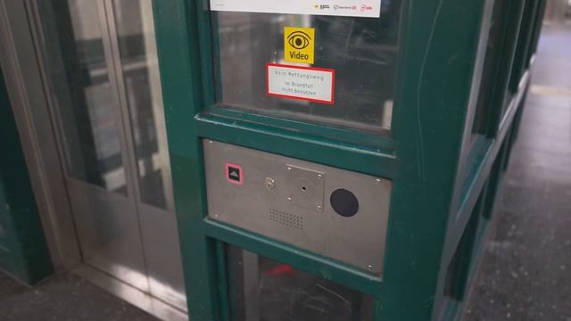 Germany, Berlin, Tierpark U-Bahn Station, GM Elevator