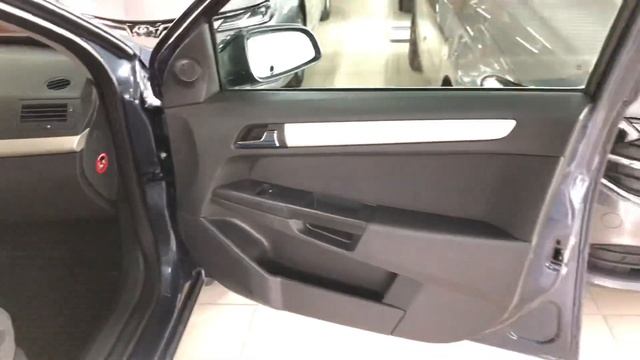 Opel Astra H 2008 года с пробегом 90000 км.