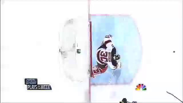 Martin Brodeur Amazing Save! смотреть онлайн