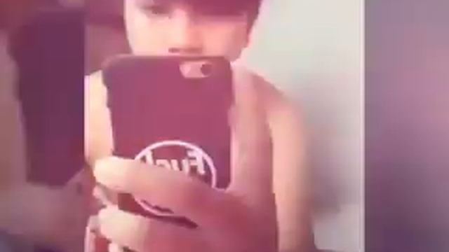 Mean Tnam Ey Lep Huey Bat Nek Bong смотреть онлайн
