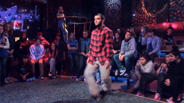 H2 battle. March (v2) смотреть онлайн