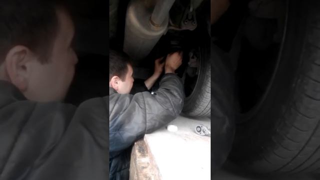 установка пневмоподушек air spring hyndai accent 2011-13 год смотреть онлайн