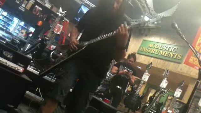 Eric Peterson Performance 2 of 4 @ Guitar Center E смотреть онлайн