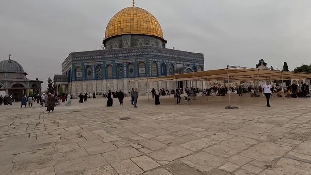 Reality Inside AL AQSA Mosque and the WESTERN WALL смотреть онлайн