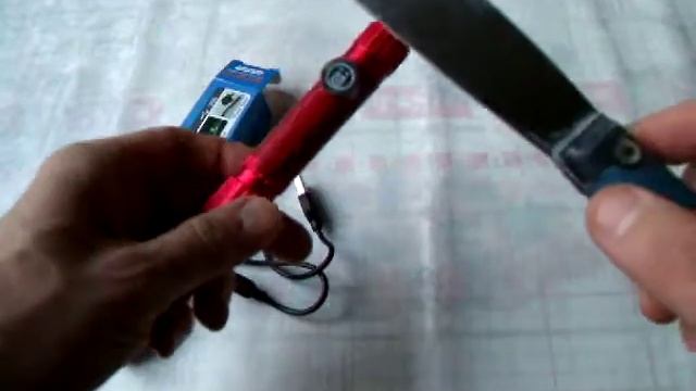 Лампа-фонарик из магазина Gearbest смотреть онлайн
