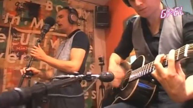 Hurts: GIEL! - Live optredens (2010) HD смотреть онлайн