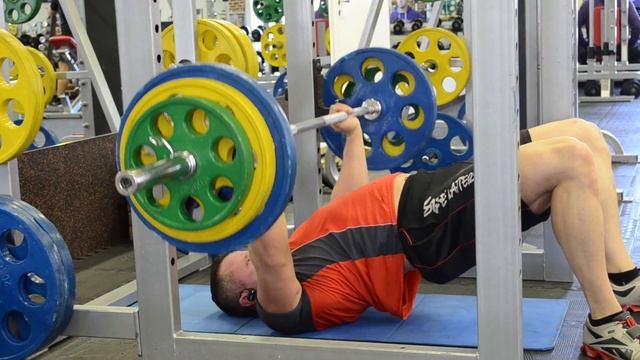 Отрицательный жим штанги лежа на полу широким хватом смотреть онлайн