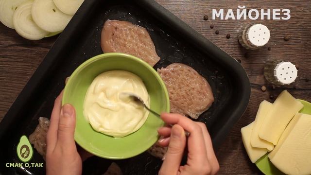 БЫСТРЫЙ рецепт КУРИЦЫ ПОД СЫРОМ в духовке смотреть онлайн