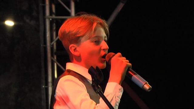 Студия "Ромашка" (выступление на День города) смотреть онлайн