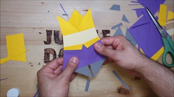 King Olly basteln aus Paper Mario - make olly from paper mario the origami king DIY craft [4K]