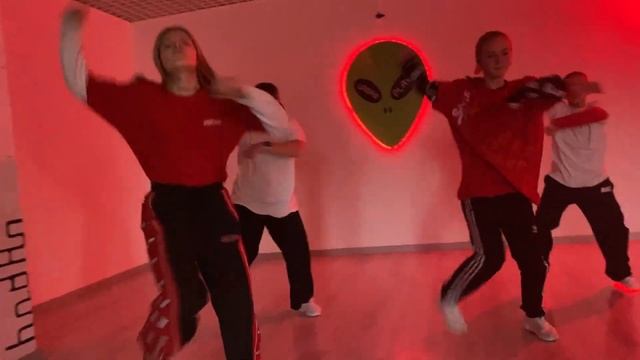 ELECTRO DANCE UKRAINE / DANCE SCHOOL URBAN PLAY смотреть онлайн