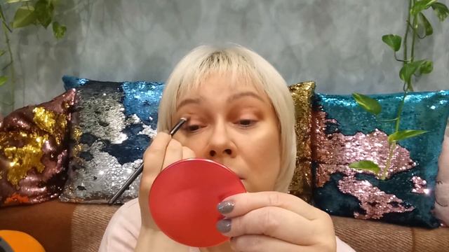 КРАШУСЬ И БОЛТАЮ / TOM FORD/ GUERLAIN/ МАКИЯЖ ИЗ КОСМЕТИЧКИ!!!