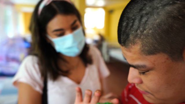 Así TRATAN a los niños en CASA HOGAR | CIUDAD DE MÉXICO 🇲🇽 | 4K смотреть онлайн