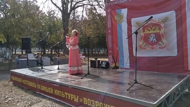 "А мне что лето, что зима", исполняет Татьяна Супрягина смотреть онлайн