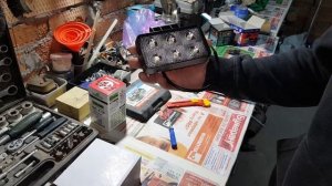 КАК ПОМЕНЯТЬ ЛАМПОЧКИ В ФАРАХ НА MAZDA BONGO / NISSAN VANETTE TRUCK