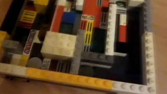 Лабиринт для шарика из LEGO смотреть онлайн