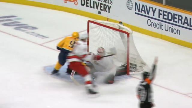 Filip Forsberg Scores Filthy Backhand Goal смотреть онлайн