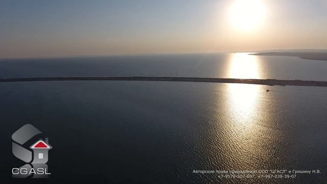 Аэросъемка строительства Крымского моста через Керченский пролив (Тамань, 2017) смотреть онлайн