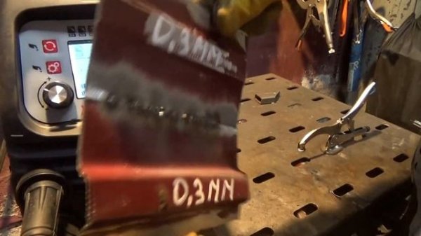 MIG Сварка жести в стык Decapower XTRAMIG 200 SYN