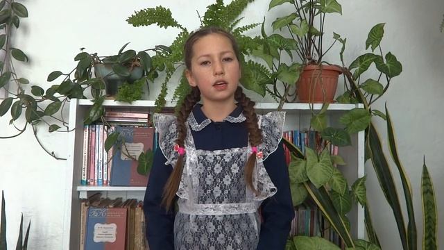 Страна читающая - Ангелина Омурбаева читает произведение "Листок" М.Ю. Лермонтова смотреть онлайн