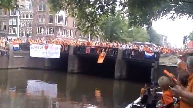 De wave op de herengracht смотреть онлайн
